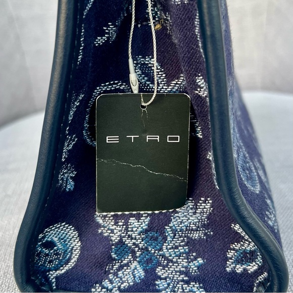 Etro Love Trotter Pegasus Hand Bag With Shoulder Strap Embroidered - Picture 11 of 12